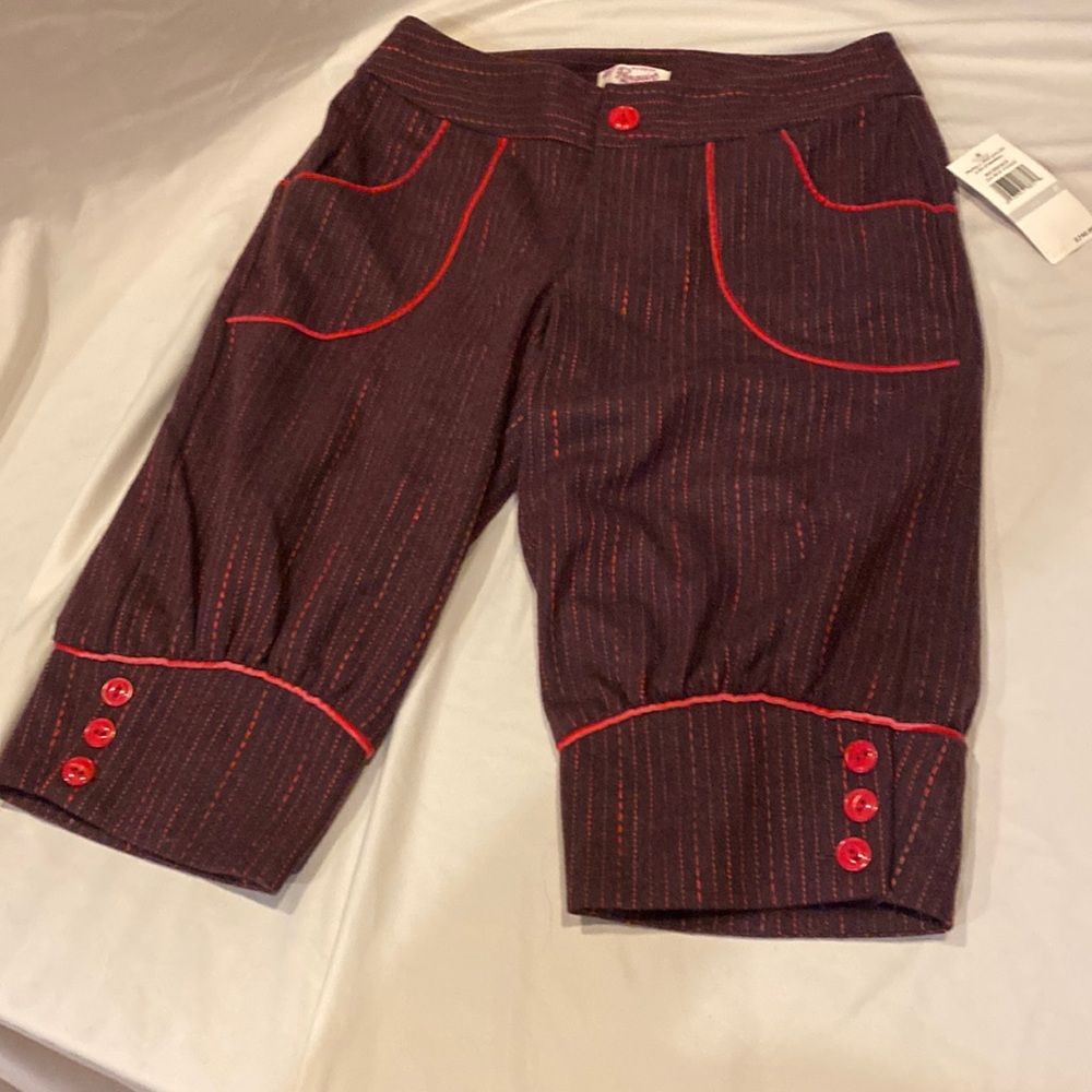 NWT- Original Penguin brand funky, knee length wool blend shorts Size 0